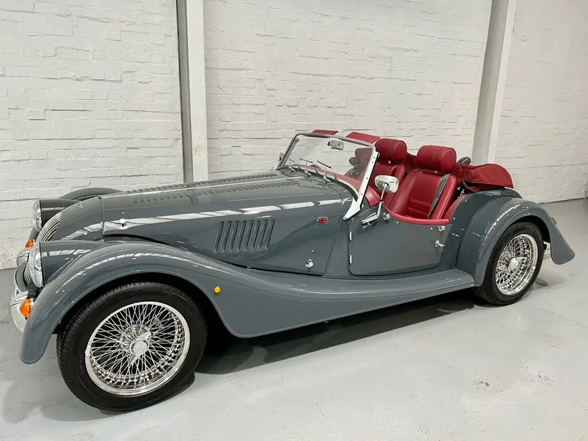 2020-morgan-roadster-37-big-16