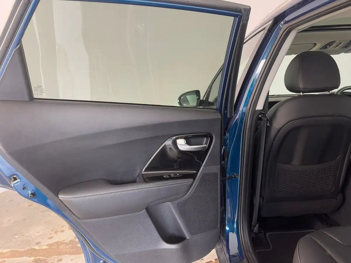 2020-kia-niro-16-gdi-4-big-14
