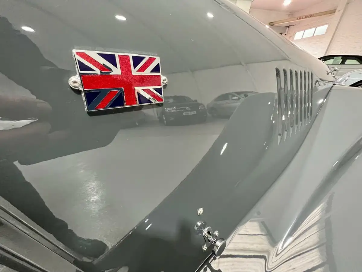 2020-morgan-roadster-37-big-39