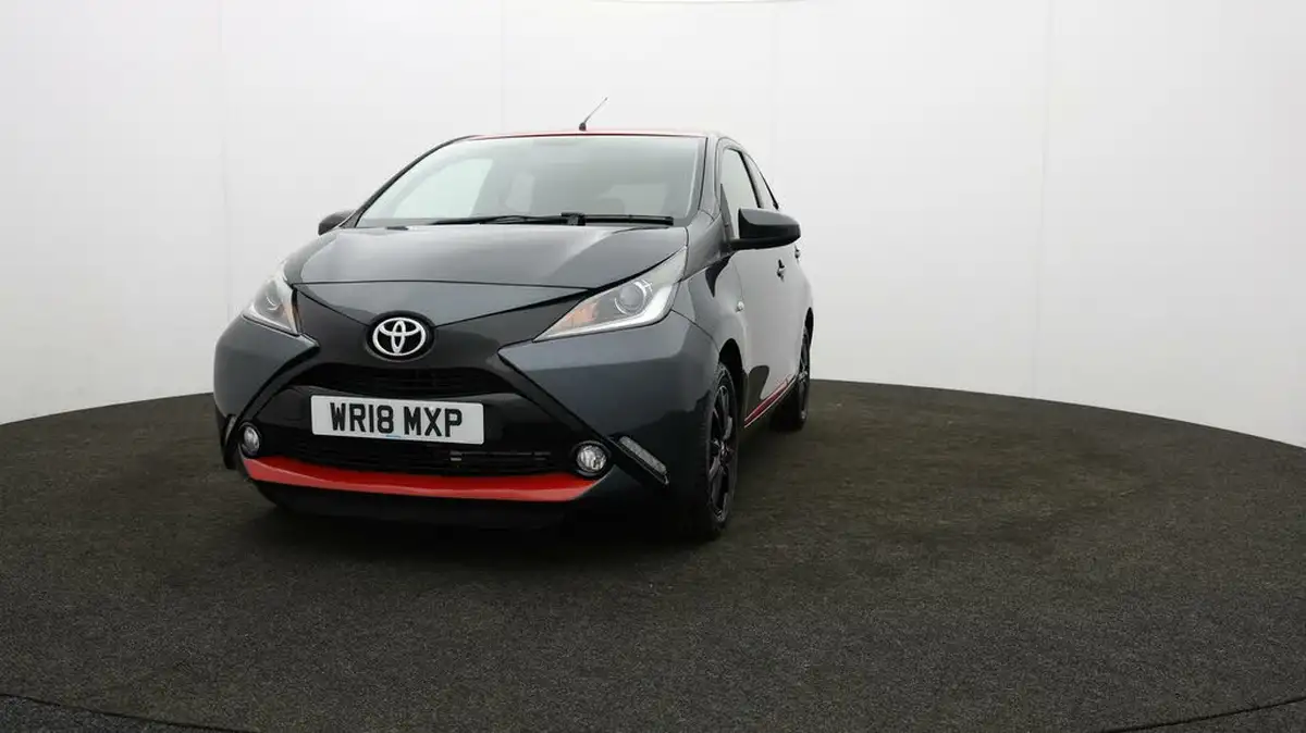 2018-toyota-aygo-10-vvt-i-x-press-71bhp-big-47