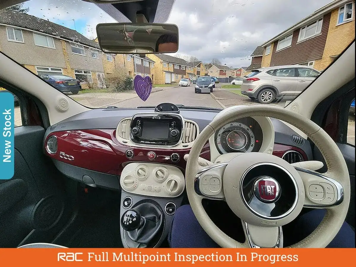 2016-fiat-500-09-lounge-105bhp-big-3