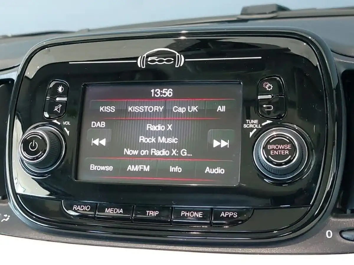 2018-fiat-500-12-lounge-big-9
