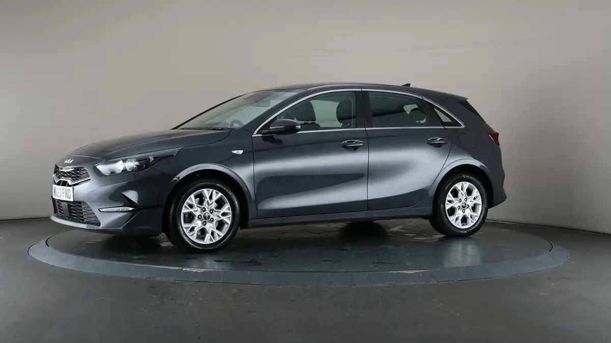 2023-kia-ceed-15-t-gdi-2-158bhp-non-adap-hatchback-big-30