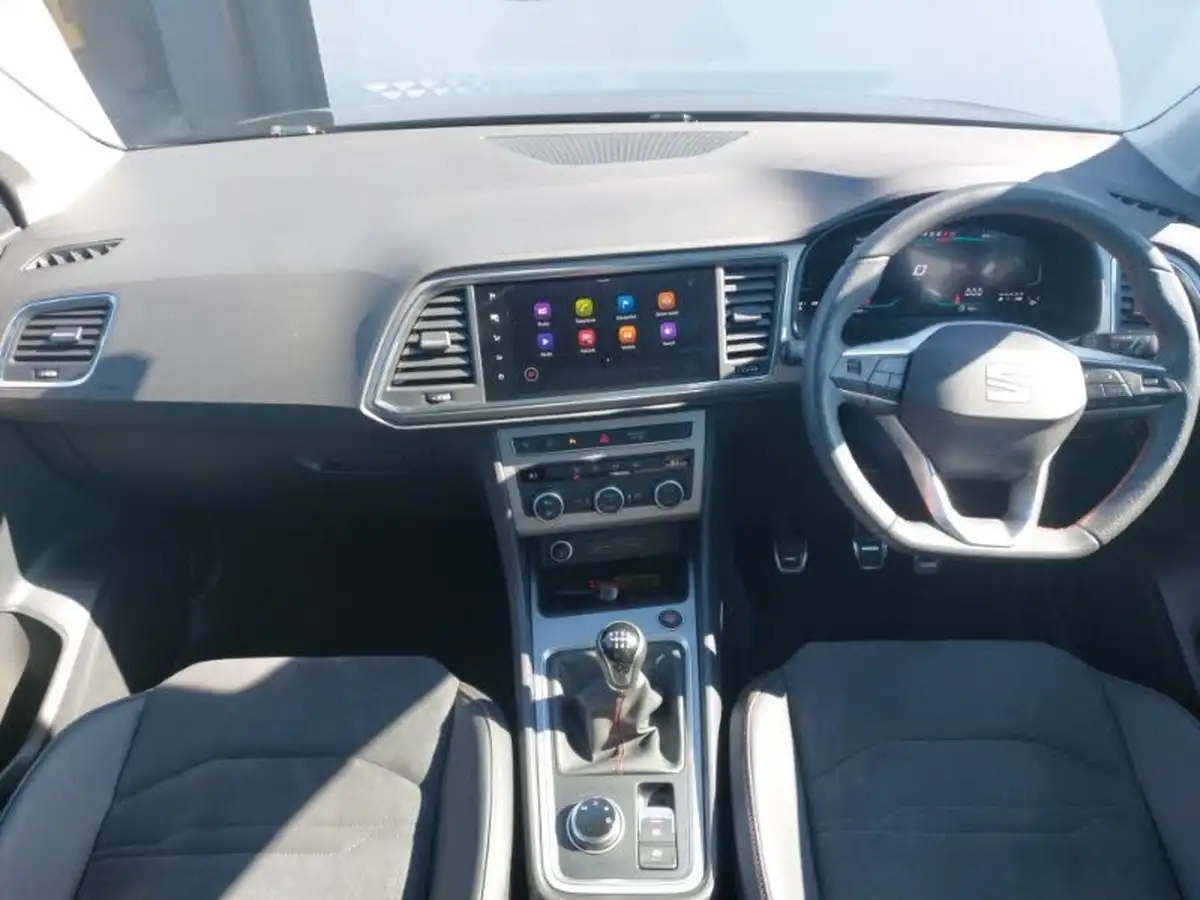 2024-seat-ateca-15-ecotsi-fr-big-2