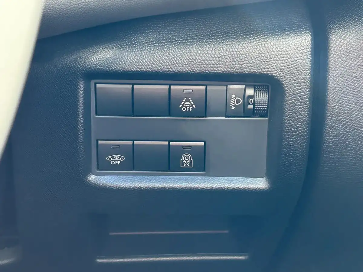 2021-citroen-c5-aircross-12-puretech-shine-big-27