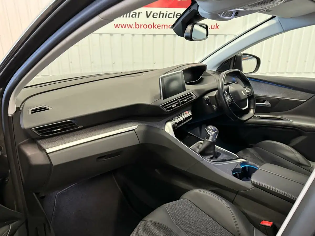 2020-peugeot-3008-suv-15-bluehdi-allure-big-12