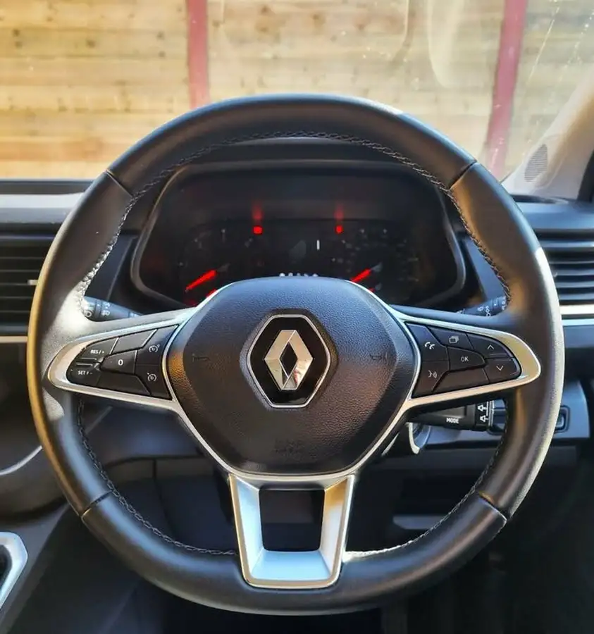 2024-renault-trafic-passenger-20-blue-dci-ll30-170-extra-big-21