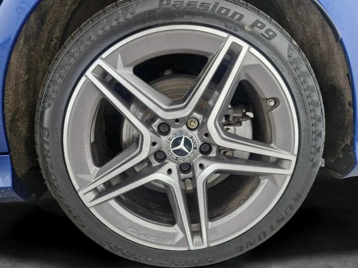 2019-mercedes-benz-c-class-15-c200-amg-line-premiumss-saloon-4d-big-9