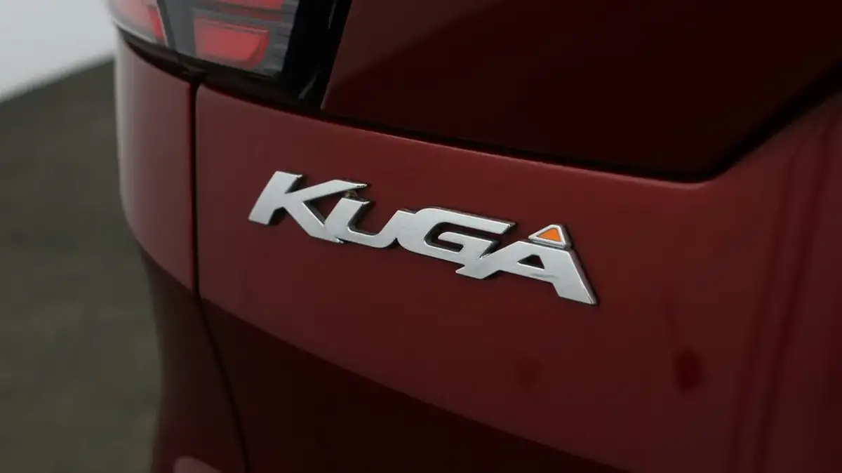 2018-ford-kuga-20tdci-st-line-180ps-awd-powershift-big-19