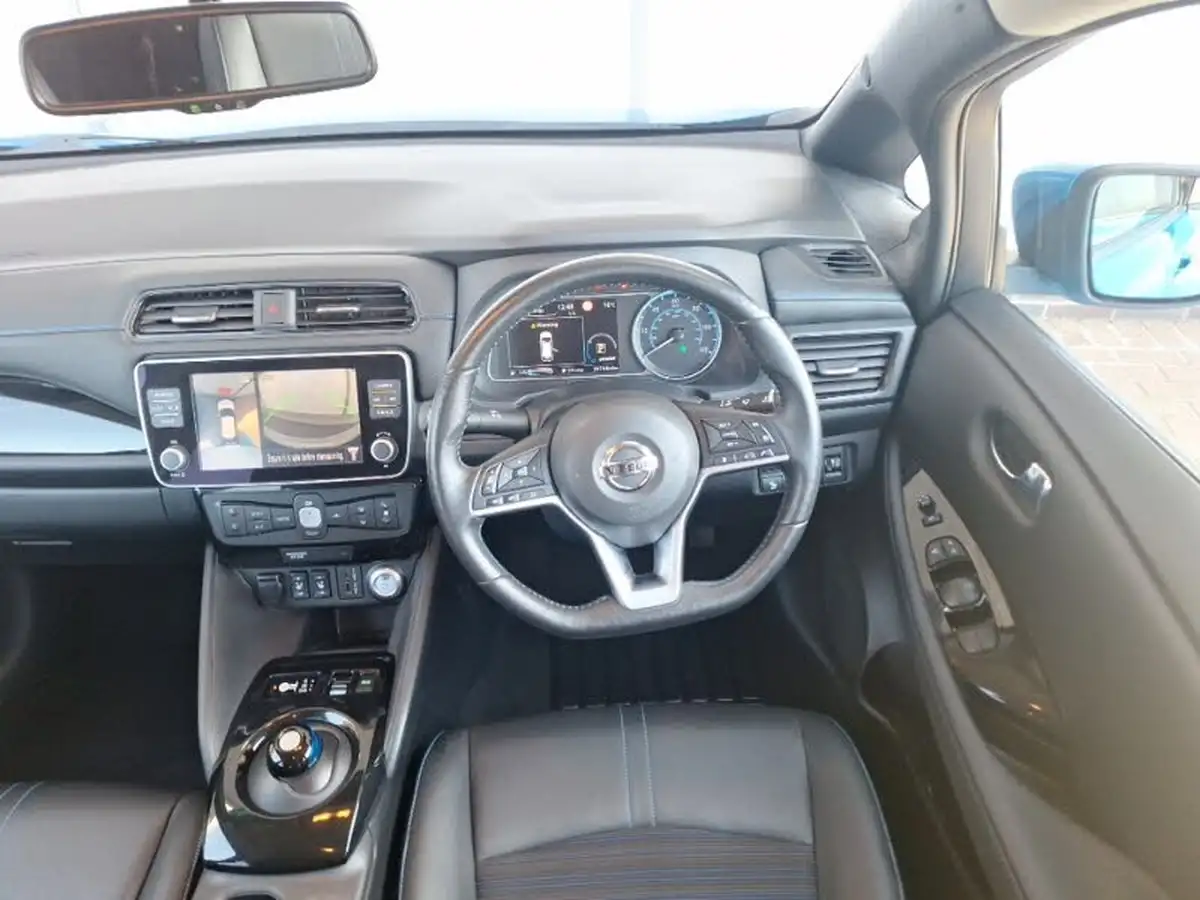 2021-nissan-leaf-e-n-connecta-big-6