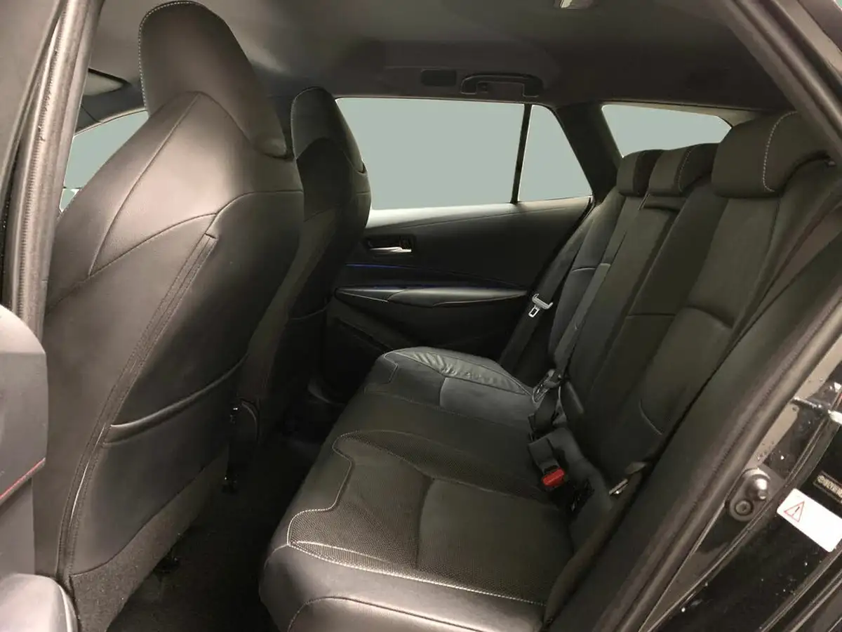 2022-toyota-corolla-18-vvt-i-excel-120bhp-trk-touring-sports-big-23