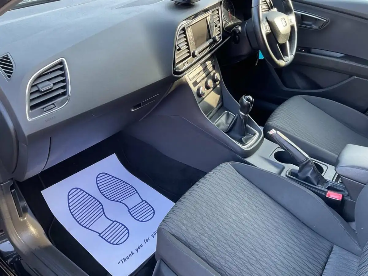 2014-seat-leon-16tdi-se-tech-pack-cr-105ps-ss-hatchback-5d-big-8