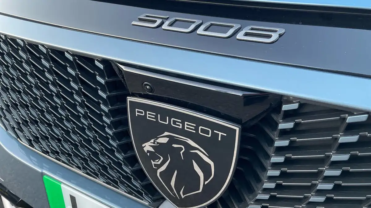 2024-peugeot-5008-suv-e-gt-big-50