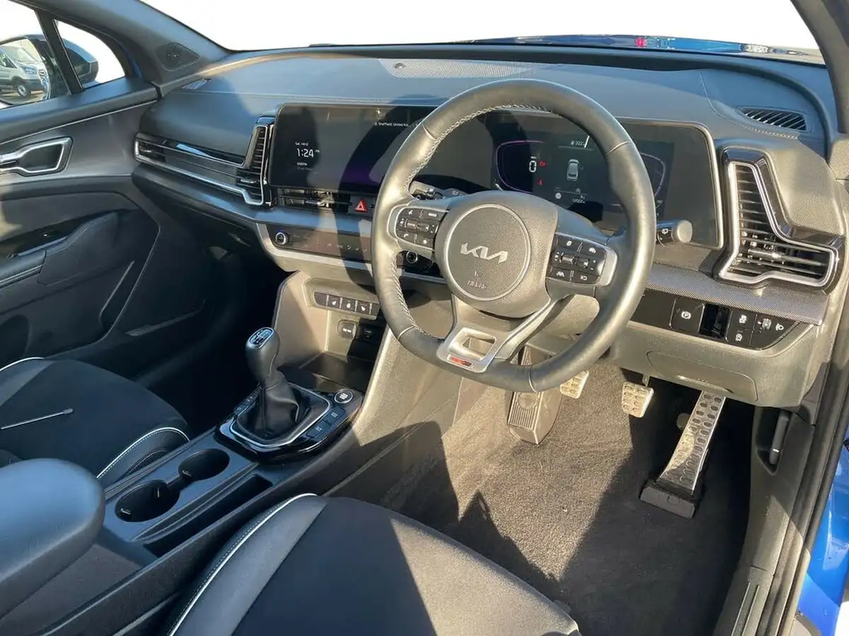 2024-kia-sportage-16-t-gdi-gt-line-148bhp-big-4