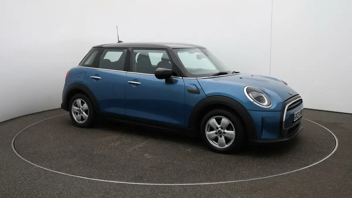 2023-mini-cooper-15-cooper-classic-premium-manual-hatchback-5d-big-37