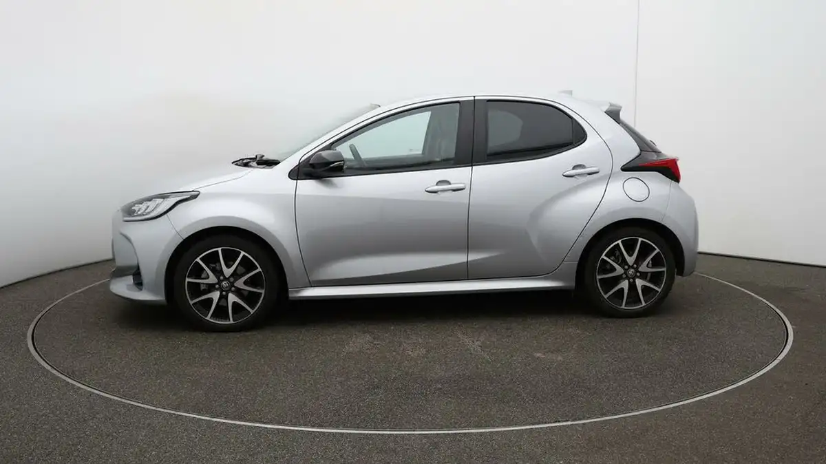 2022-toyota-yaris-15-vvt-i-dynamic-big-58