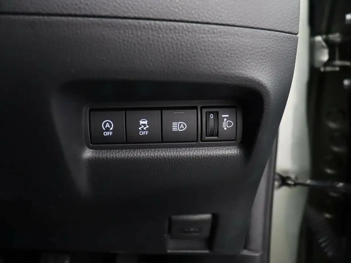 2022-toyota-aygo-x-10-vvt-i-exclusive-big-31