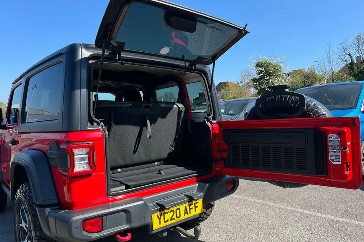 2020-jeep-wrangler-20-gme-rubicon-hard-3d-big-22