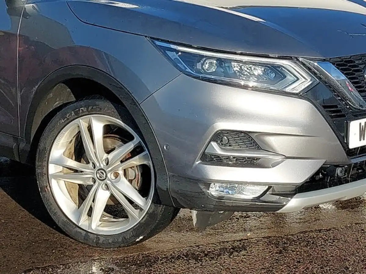 2019-nissan-qashqai-13-dig-t-n-motion-140ps-big-8