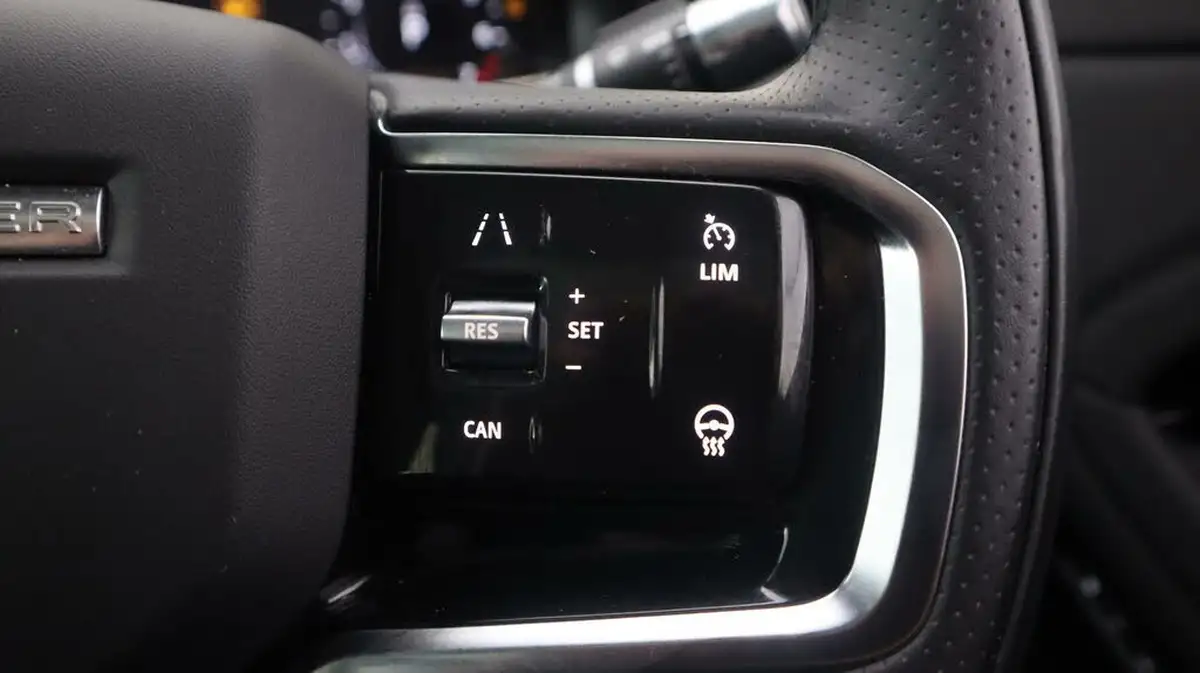 2021-land-rover-range-rover-evoque-20-p250-r-dynamic-se-big-23