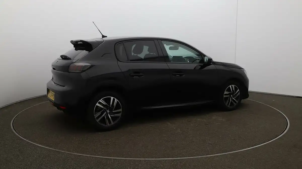 2023-peugeot-208-12-puretech-allure-premium-100ps-eat8-big-42