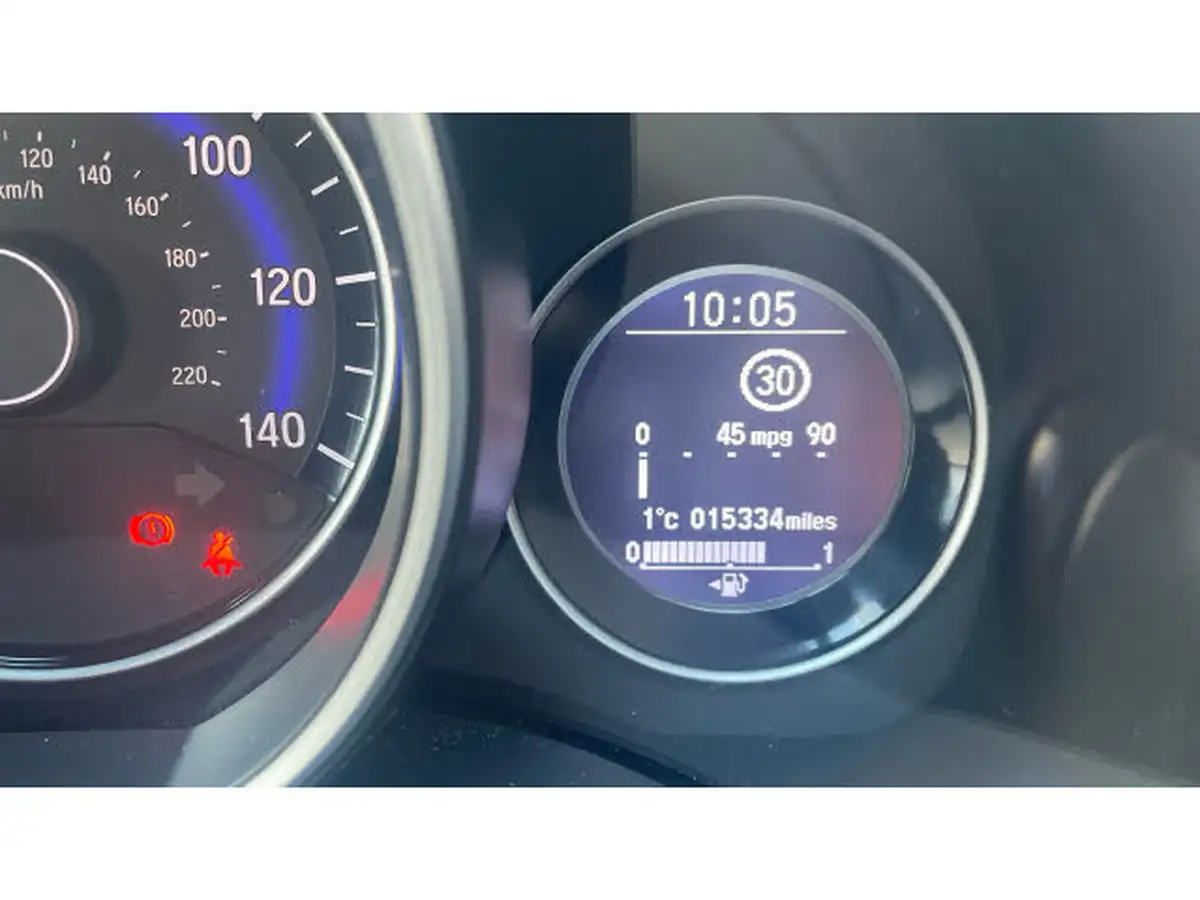 2020-honda-jazz-13-i-vtec-ex-navi-cvt-big-39