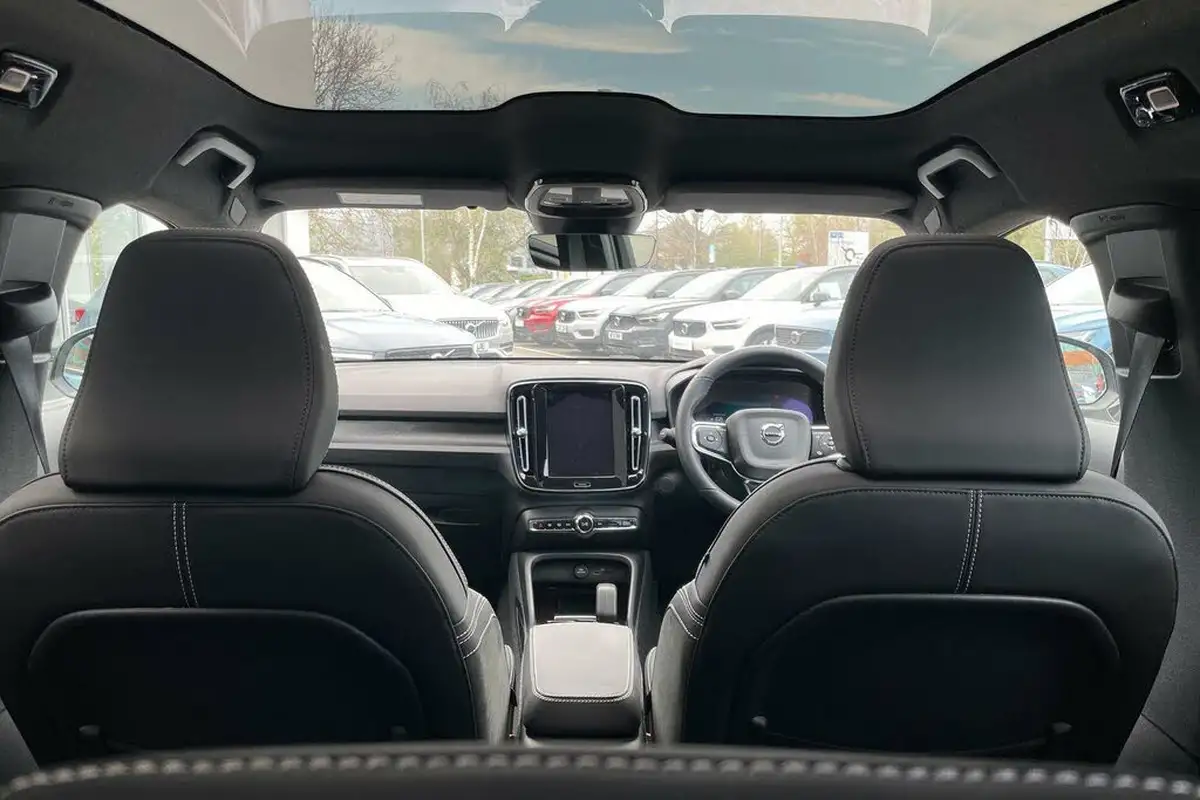 2022-volvo-c40-e-twin-recharge-pro-big-20