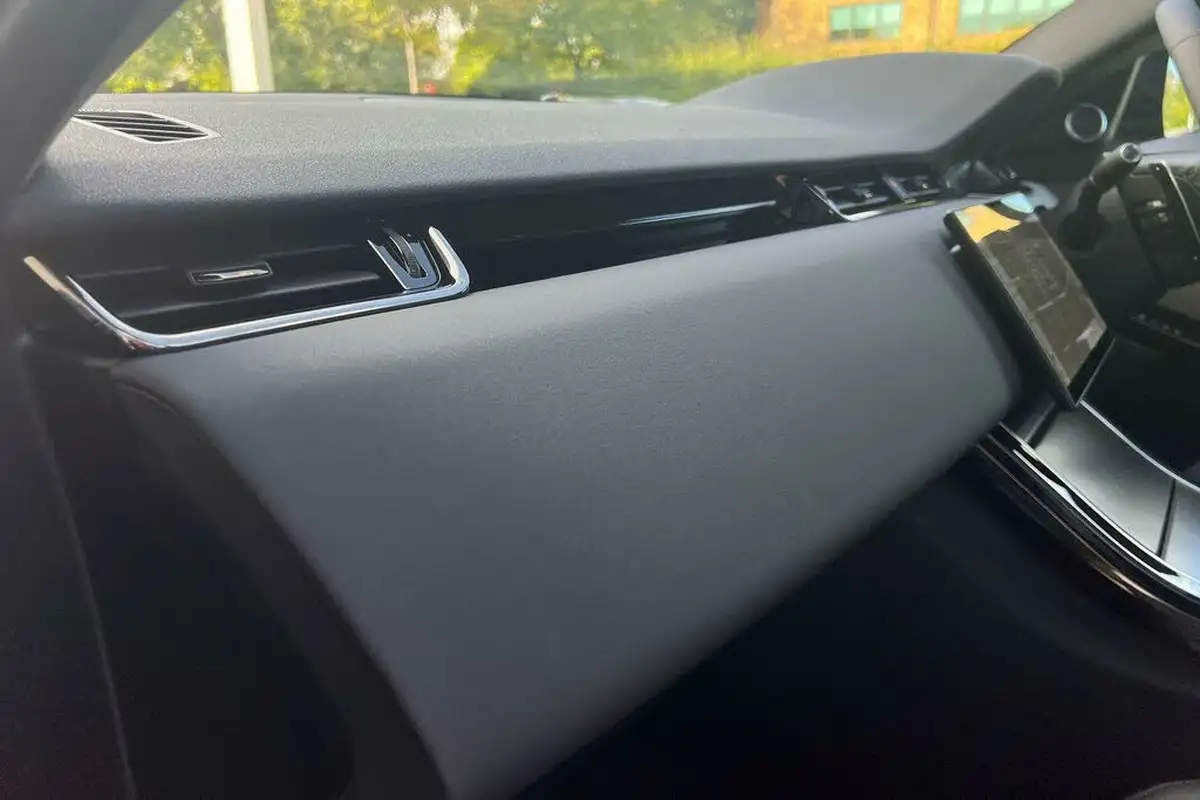 2024-land-rover-range-rover-evoque-20-d200-dynamic-se-big-45