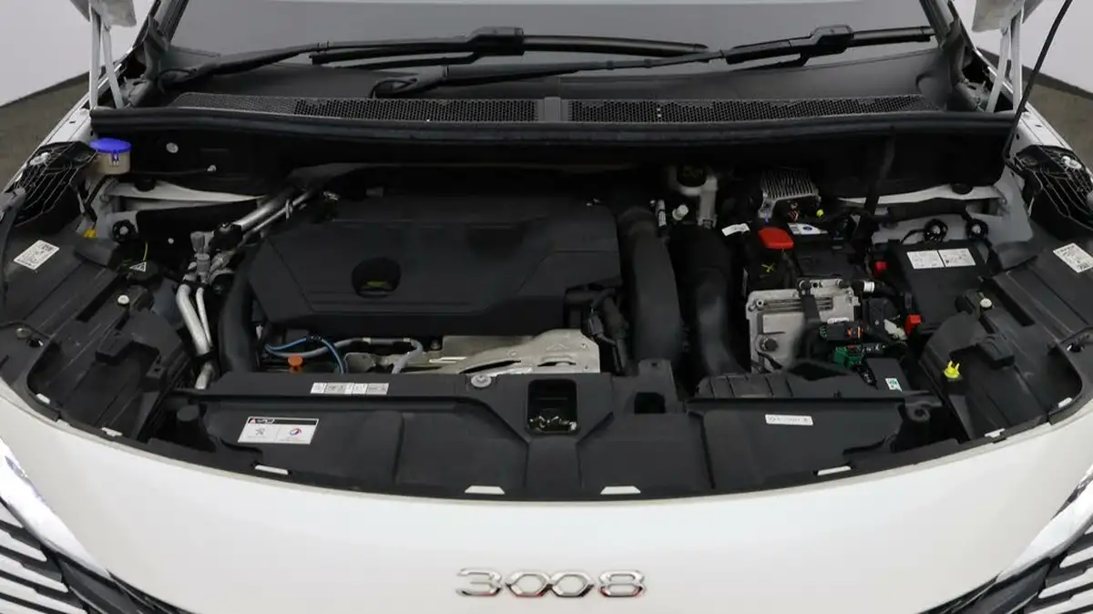 2021-peugeot-3008-suv-16-puretech-gt-premium-225bhp-hybrid-e-eat8-big-18