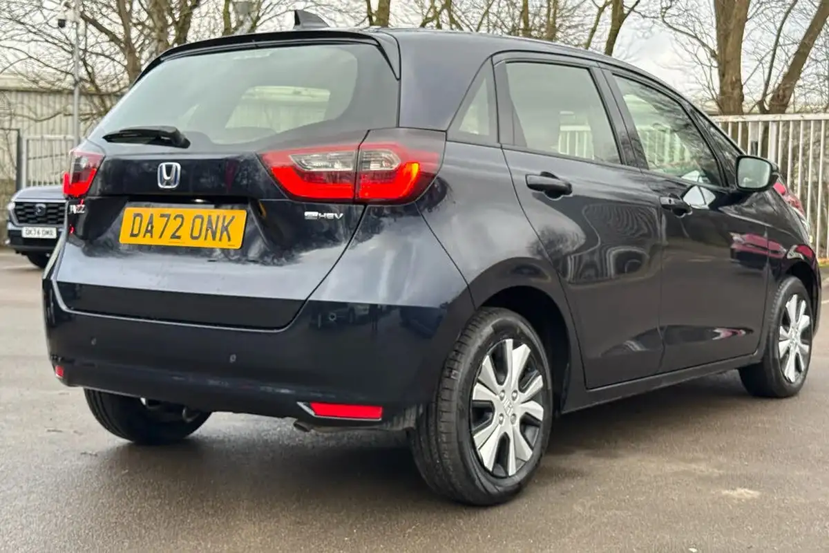 2022-honda-jazz-15-i-mmd-sr-109ps-big-20