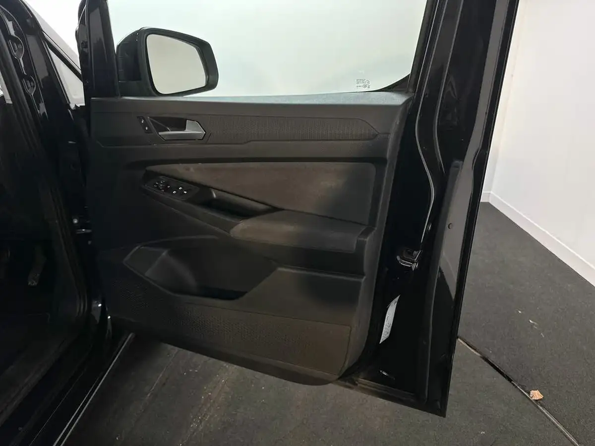 2022-ford-tourneo-connect-20-titanium-123ps-auto-big-34