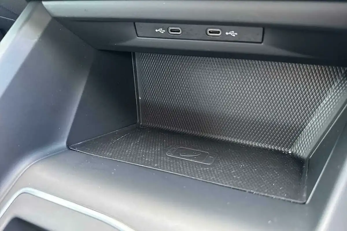 2022-volkswagen-golf-15-etsi-style-130ps-hatchback-big-20
