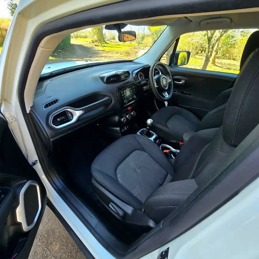 2015-jeep-renegade-16td-sport-big-32