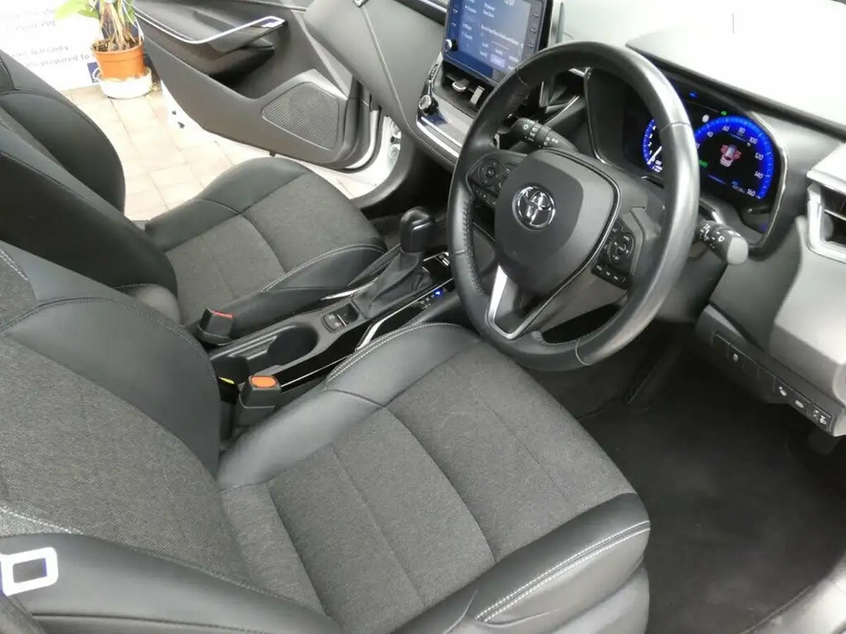 2021-toyota-corolla-20-vvt-i-design-spare-wheel-touring-sports-big-41