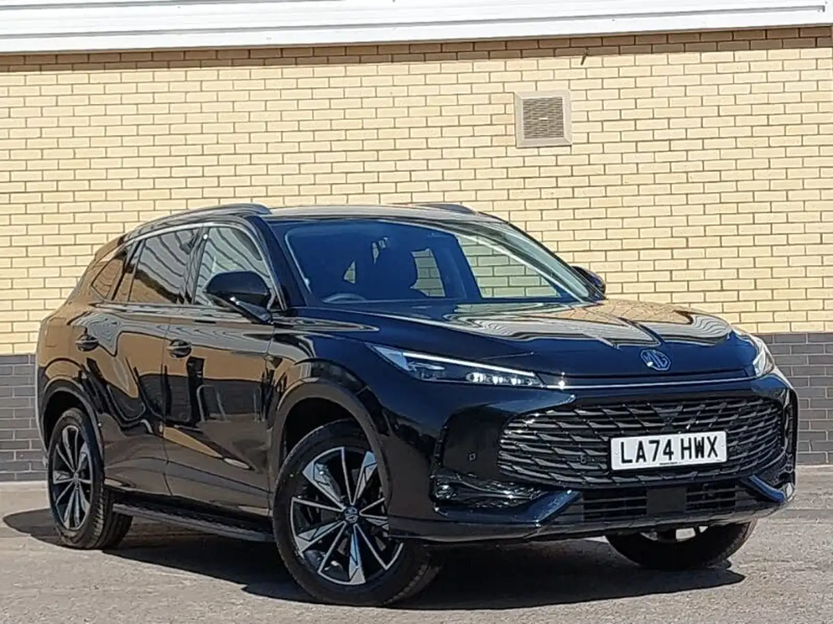 2024-mg-hs-15t-gdi-trophy-273ps-plug-in-hybrid-1496cc-auto-big-0