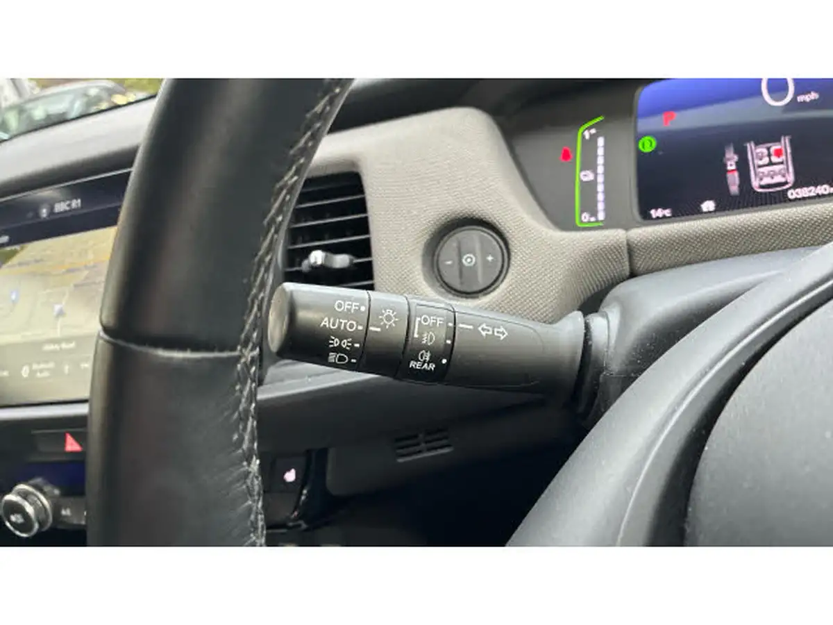 2021-honda-jazz-15-i-mmd-crosstar-ex-107ps-big-14