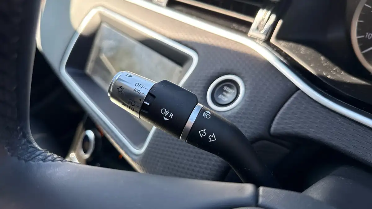 2022-land-rover-range-rover-evoque-20-d165-s-big-28