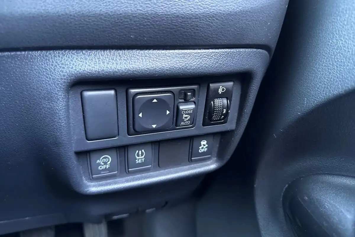 2018-nissan-juke-12-dig-t-n-connecta-ss-big-37