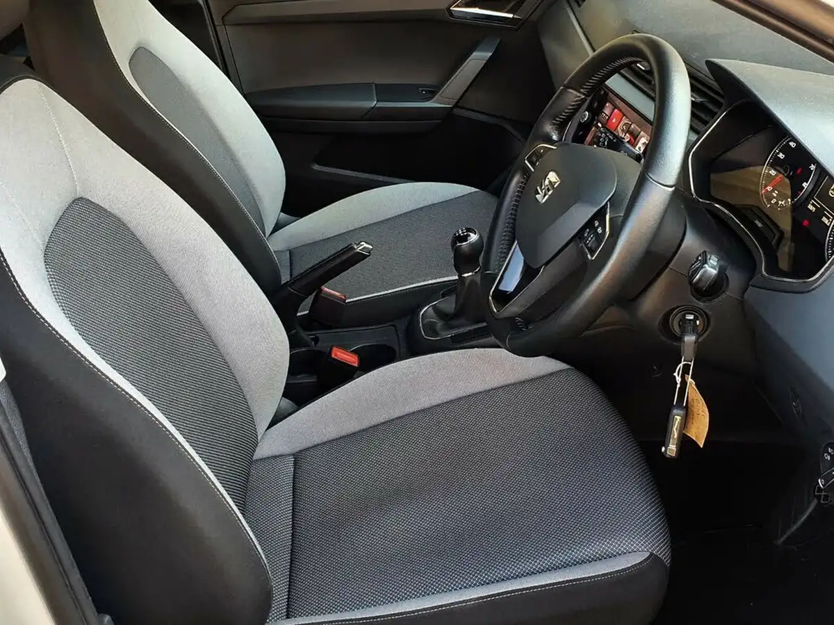 2017-seat-ibiza-10-se-technology-ss-hatchback-5d-big-10