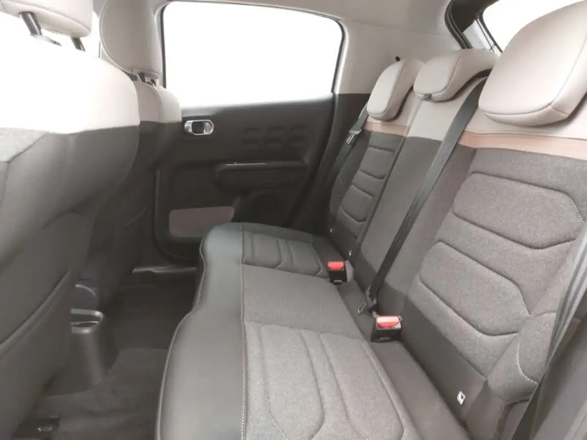 2023-citroen-c3-12-puretech-shine-plus-110ps-ss-eat6-big-5