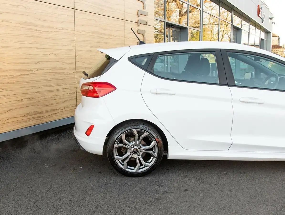 2018-ford-fiesta-10t-st-line-100ps-5d-big-7