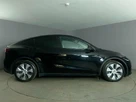 2022-tesla-model-y-e-long-range-small-8