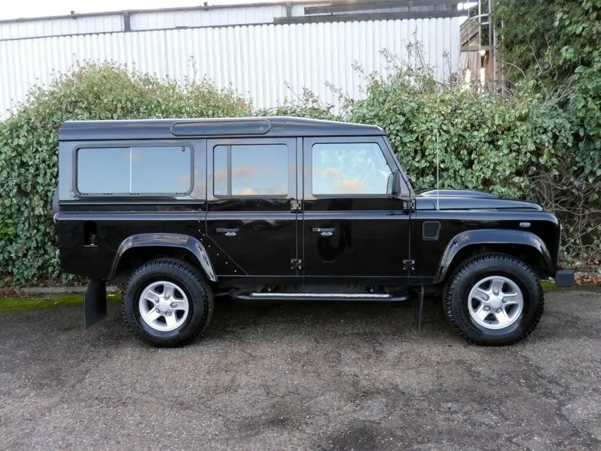 2014-land-rover-110-defender-22td-xs-station-wagon-5-drs-big-3