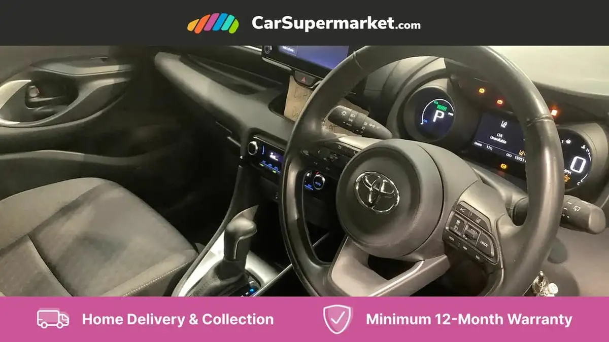 2022-toyota-yaris-15-vvt-i-design-big-1