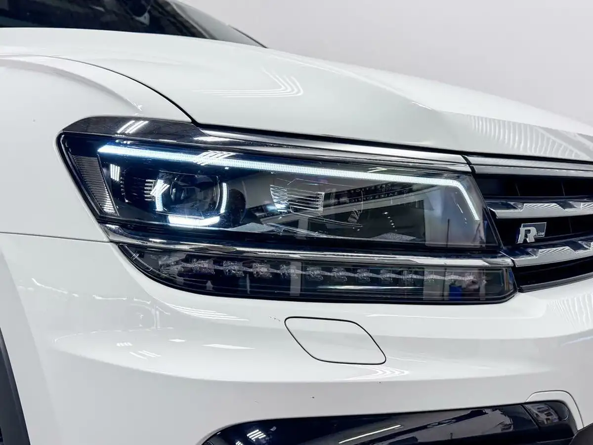 2021-volkswagen-tiguan-allspace-15-tsi-r-line-tech-big-15