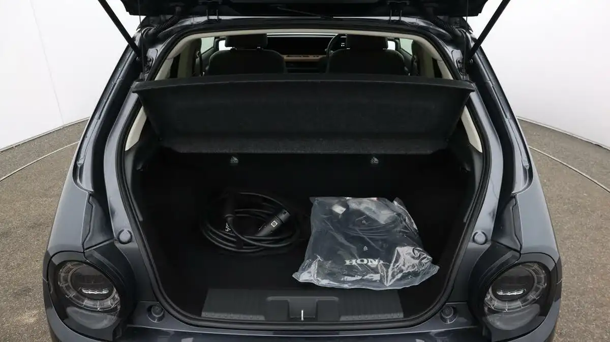 2022-honda-honda-e-e-advance-16in-big-17