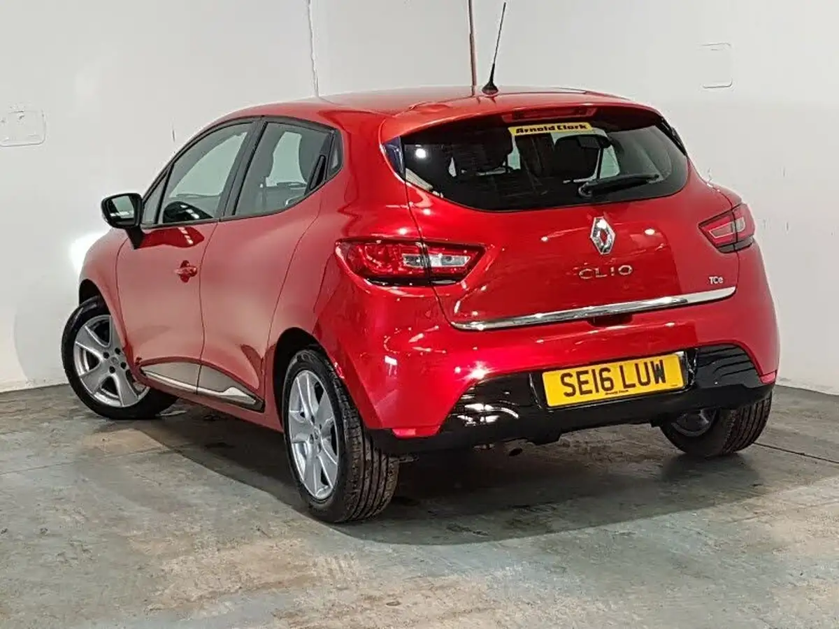 2016-renault-clio-09-tce-dynamique-nav-big-1