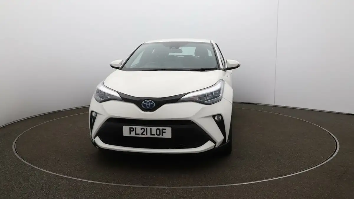 2021-toyota-c-hr-18-vvt-i-icon-big-30