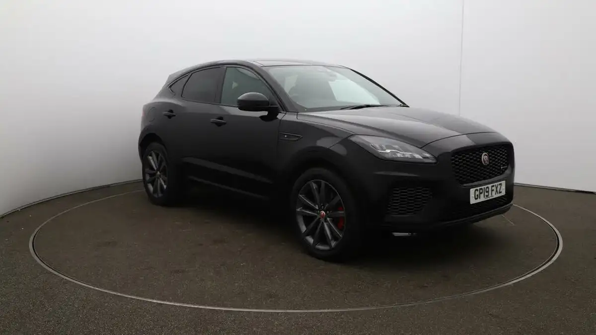 2019-jaguar-e-pace-20-i4d-r-dynamic-s-150ps-awd-auto-big-1