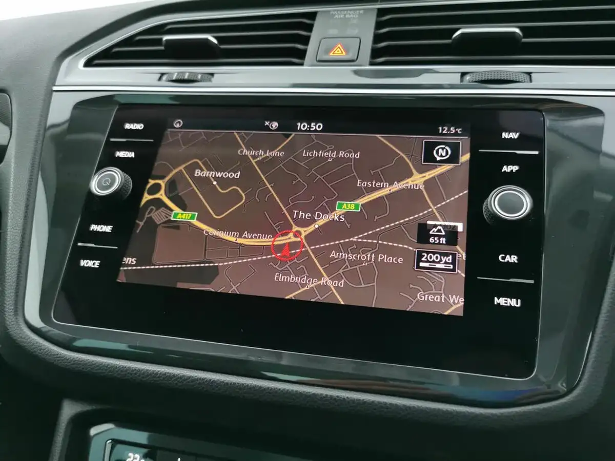 2019-volkswagen-tiguan-20tdi-sel-150ps-scr-4motion-big-4